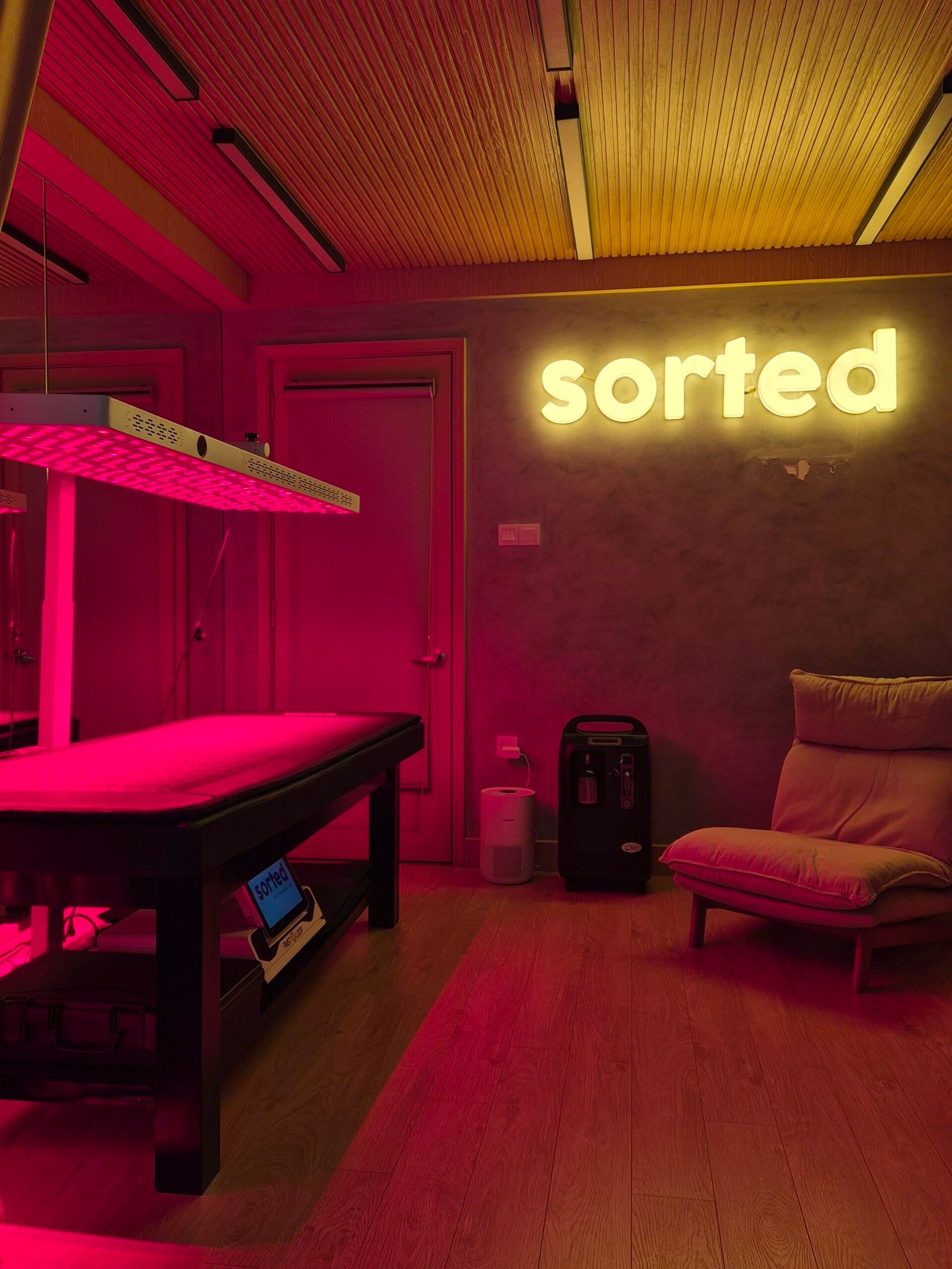 Red light therapy at Sorted